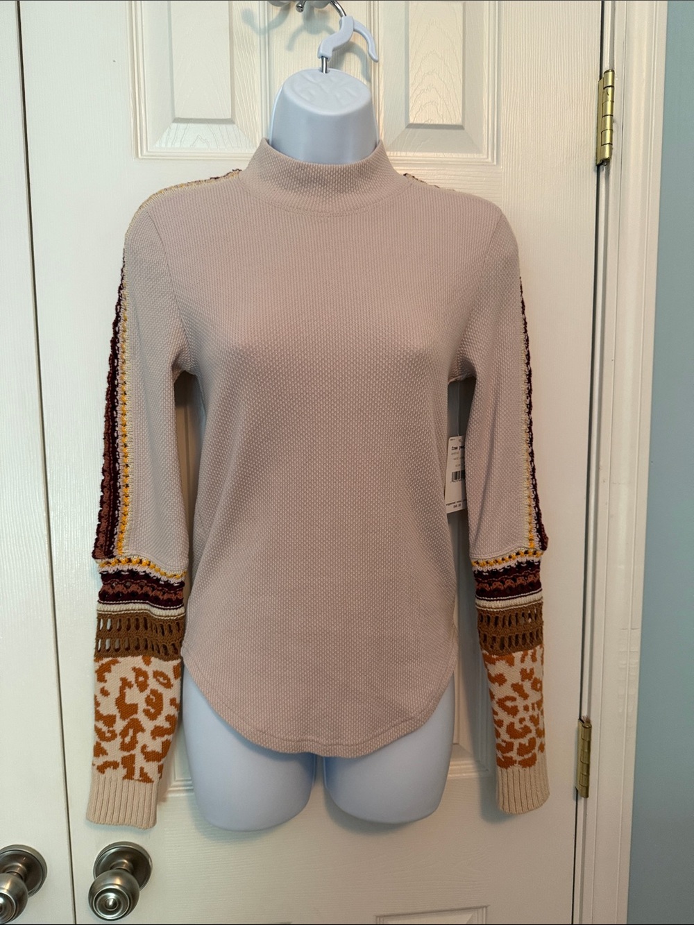 Free People waffle knit Knit Pullover with Patterned sweater Sleeves NWT S